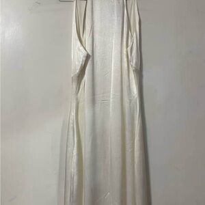 Meshki Elegant White Wedding Dress